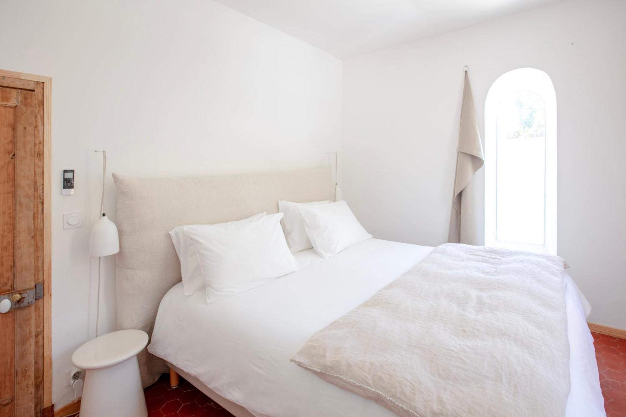 La Batisse En Blanc Hotel Golfe-Juan Phòng bức ảnh